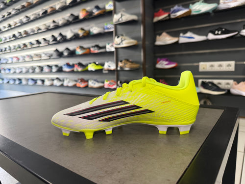 F50 CLUB MID FG/MG JUNIOR
