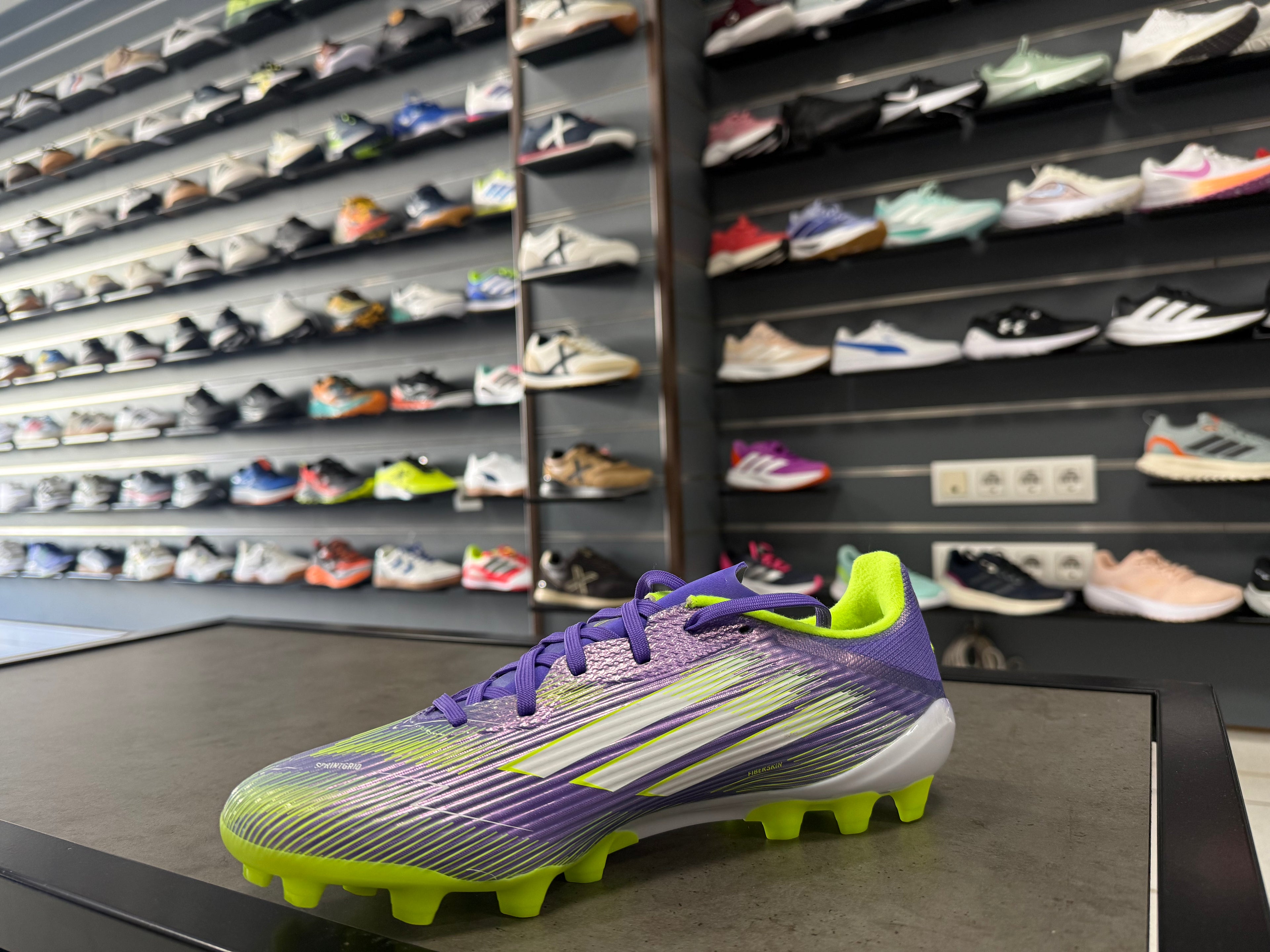 F50 LEAGUE 2G/3G AG